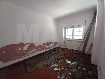 Moradia T5 para Venda em São Francisco