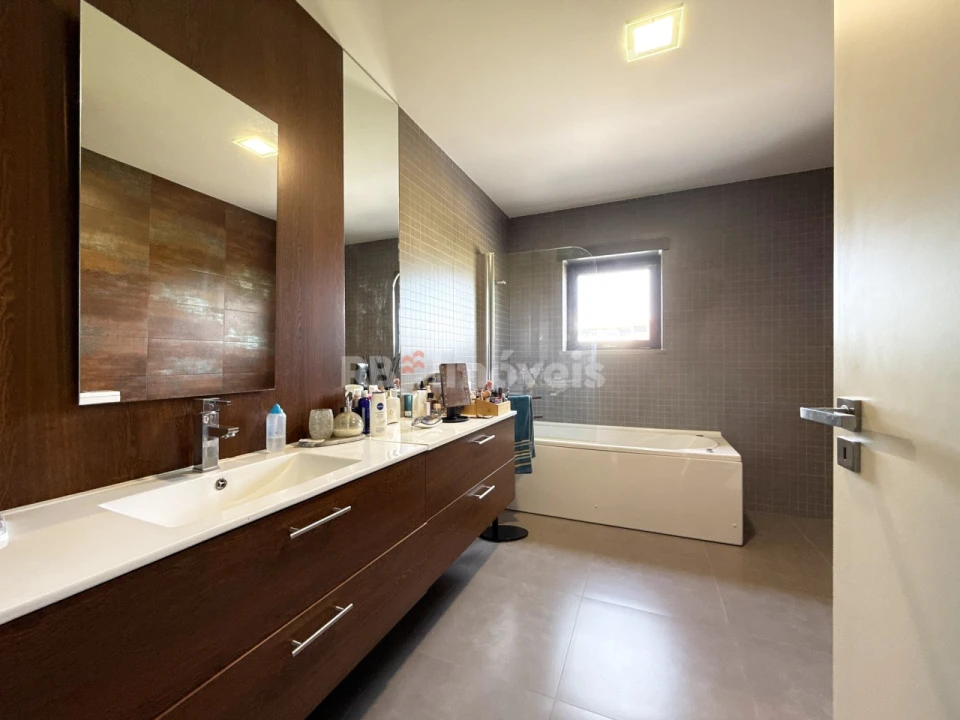 Apartamento T3 para Venda em Nossa Sra de Fatima Foto 27