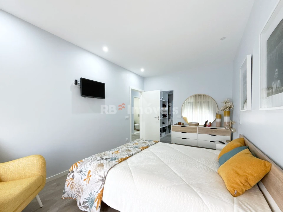 Apartamento T2 para Venda em São João Baptista Foto 24