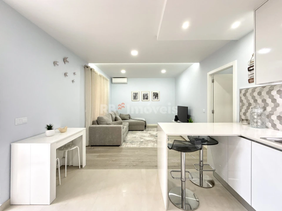 Apartamento T2 para Venda em São João Baptista Foto 3