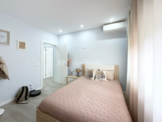 Apartamento T2 para Venda em São João Baptista Foto 17