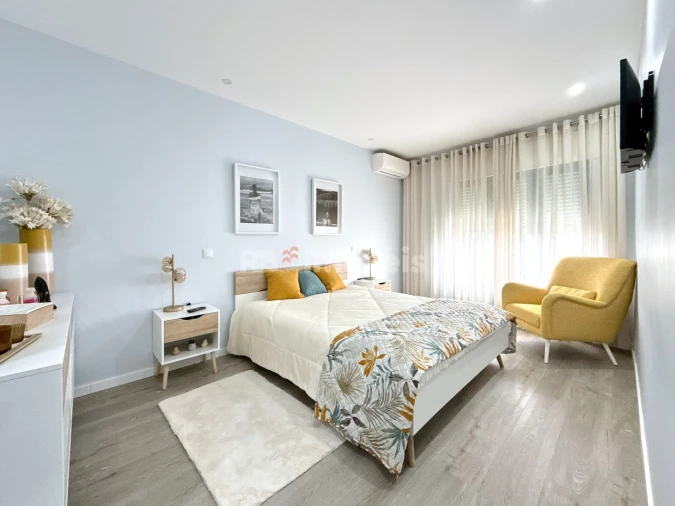 Apartamento T2 para Venda em São João Baptista Foto 4