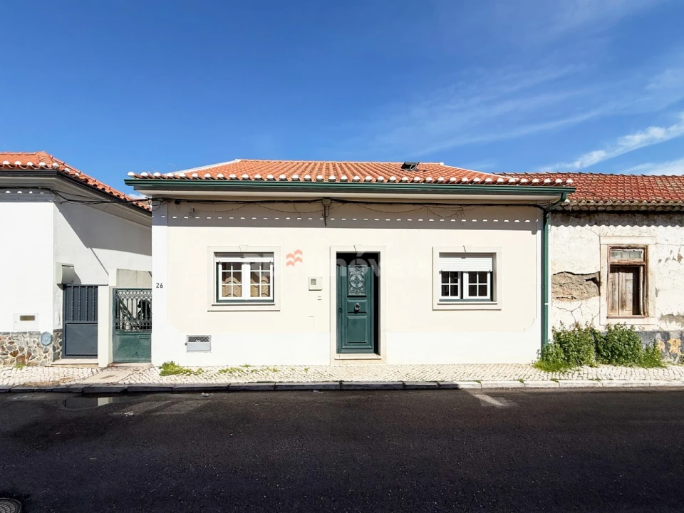 Moradia T4 para Venda em Nossa Sra de Fatima Foto 3