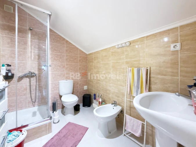 Moradia T4 para Venda em Nossa Sra de Fatima Foto 25