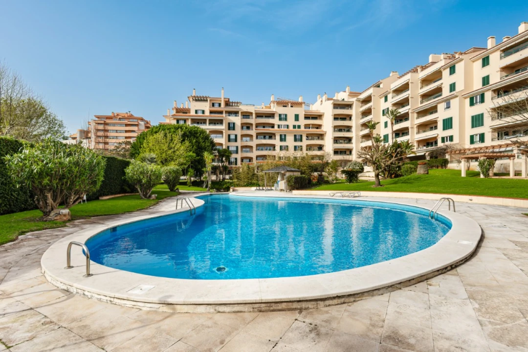 Apartamento T2 para Venda em Cascais e Estoril Foto 4