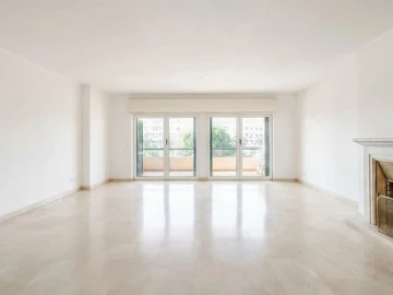 Apartamento T2 para Venda em Cascais e Estoril