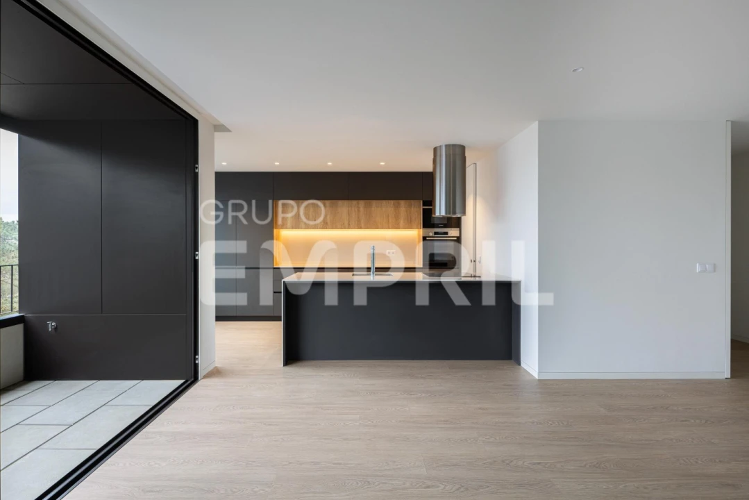 Apartamento T3 para Venda em Canidelo Foto 1