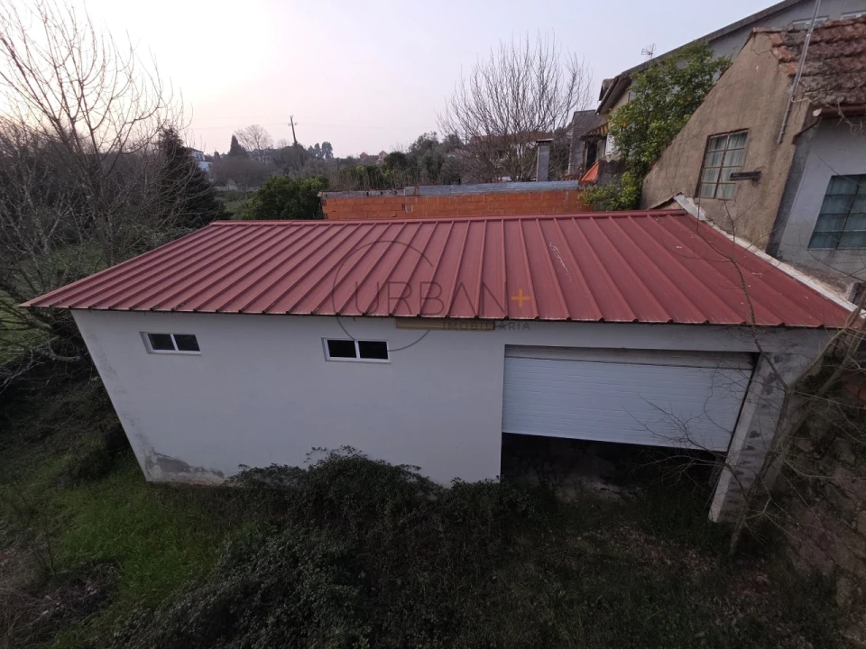 Moradia T3 para Venda em Cabanas de Viriato Foto 18