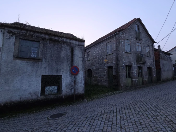 Moradia T3 para Venda em Cabanas de Viriato Foto 2