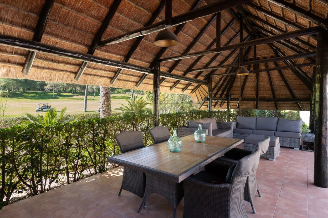 Moradia T5 para Venda em Quarteira Foto 27