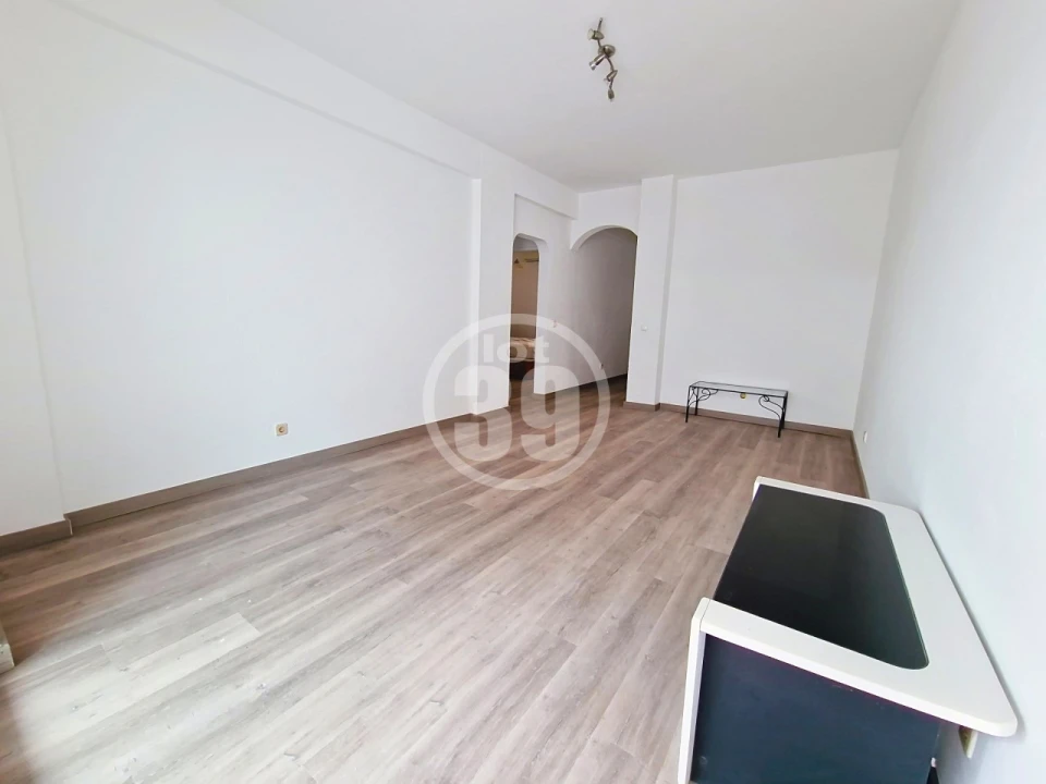 Apartamento T2 para Venda em Albufeira e Olhos de Água Foto 6