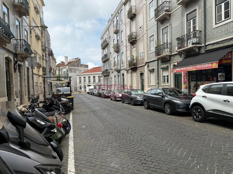 Apartamento T4 para Venda em Arroios Foto 29