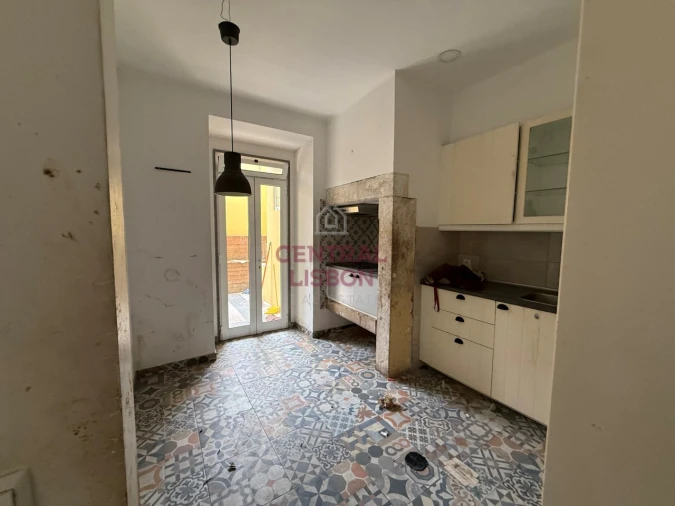 Apartamento T4 para Venda em Arroios Foto 3