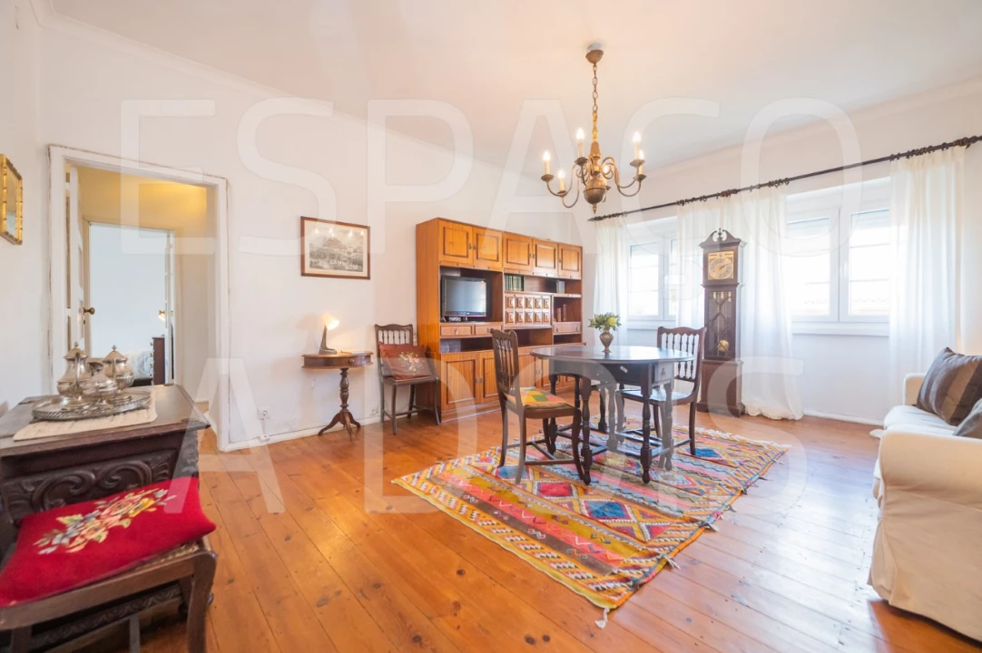 Quarto para Arrendamento em Alvalade Foto 2