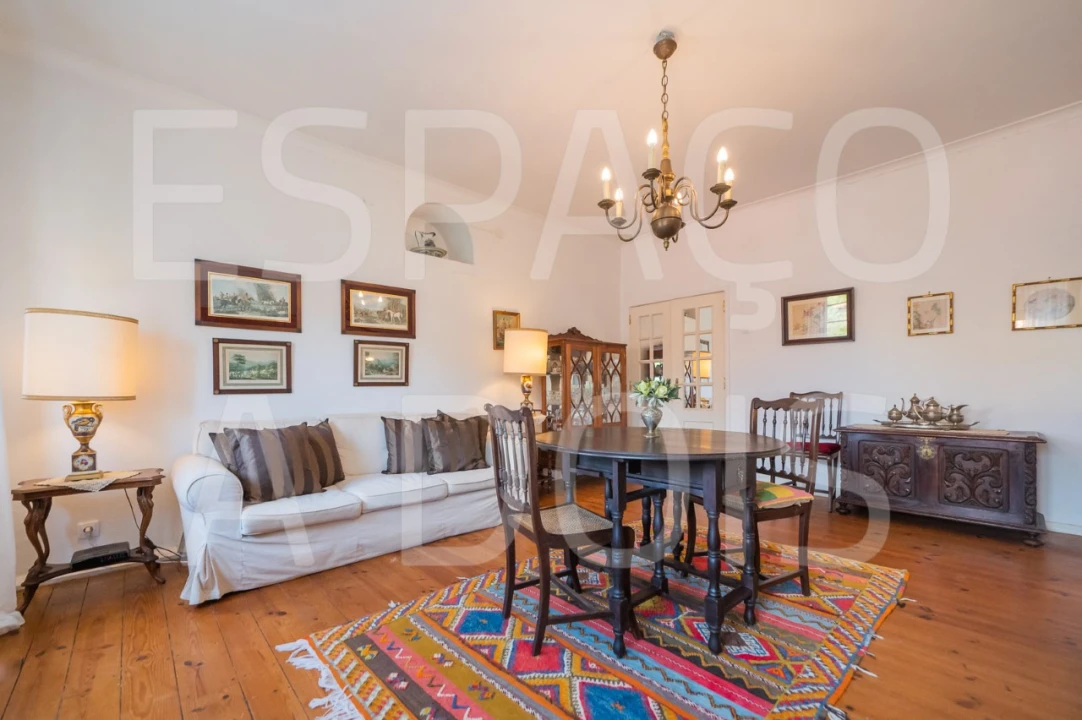 Quarto para Arrendamento em Alvalade Foto 4