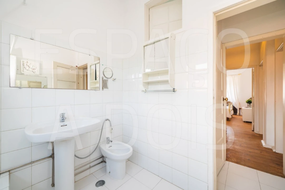 Quarto para Arrendamento em Alvalade Foto 28