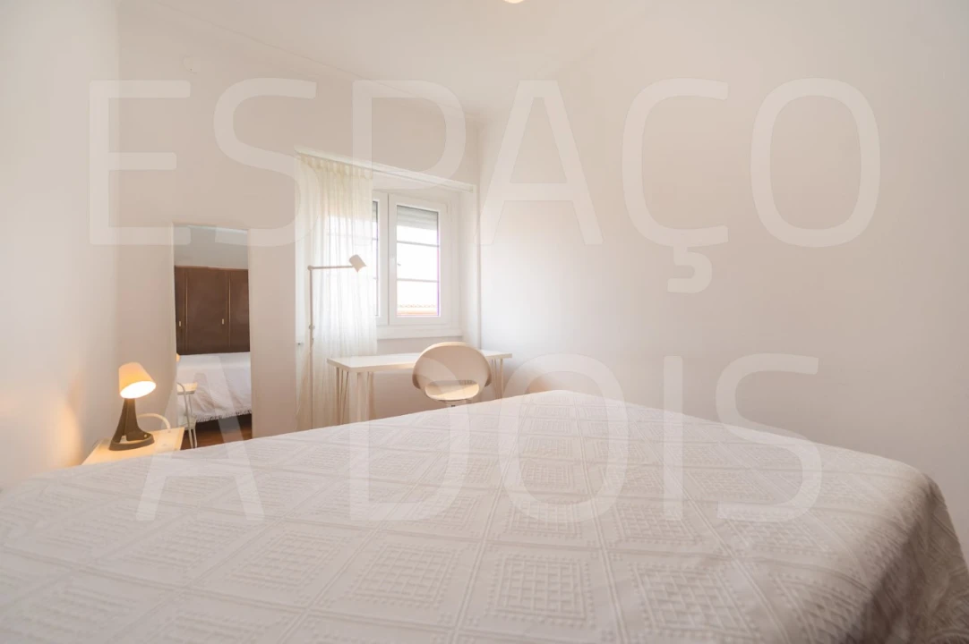Quarto para Arrendamento em Alvalade Foto 21