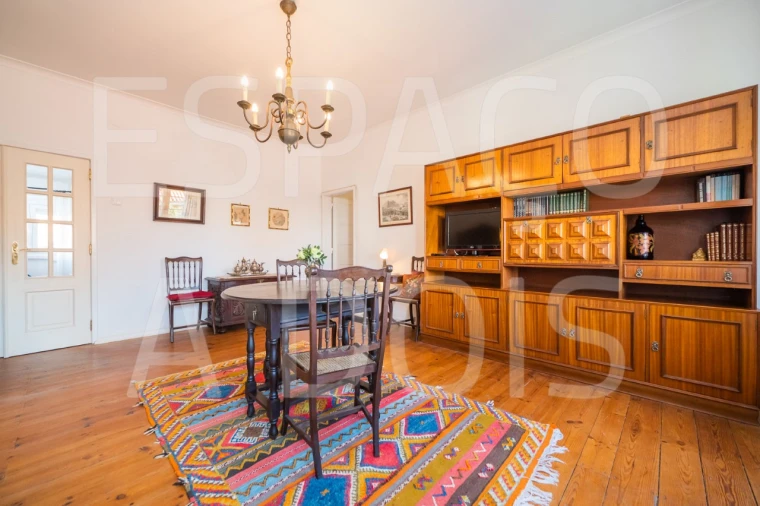 Quarto para Arrendamento em Alvalade Foto 5