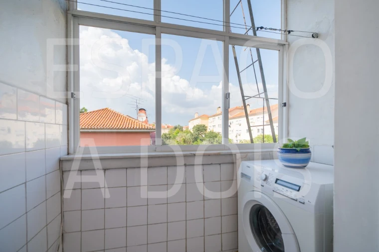 Quarto para Arrendamento em Alvalade Foto 16