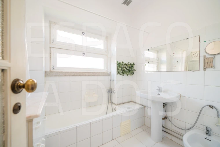 Quarto para Arrendamento em Alvalade Foto 27