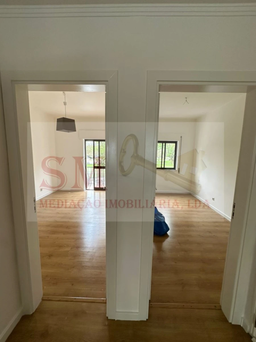 Apartamento T2 para Venda em Baixa da Banheira e Vale da Amoreira Foto 7