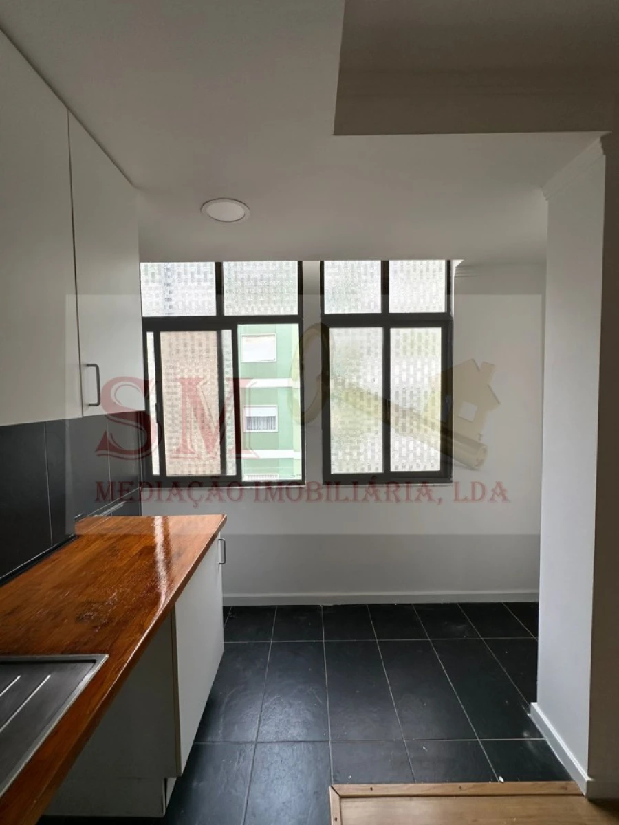 Apartamento T2 para Venda em Baixa da Banheira e Vale da Amoreira Foto 8