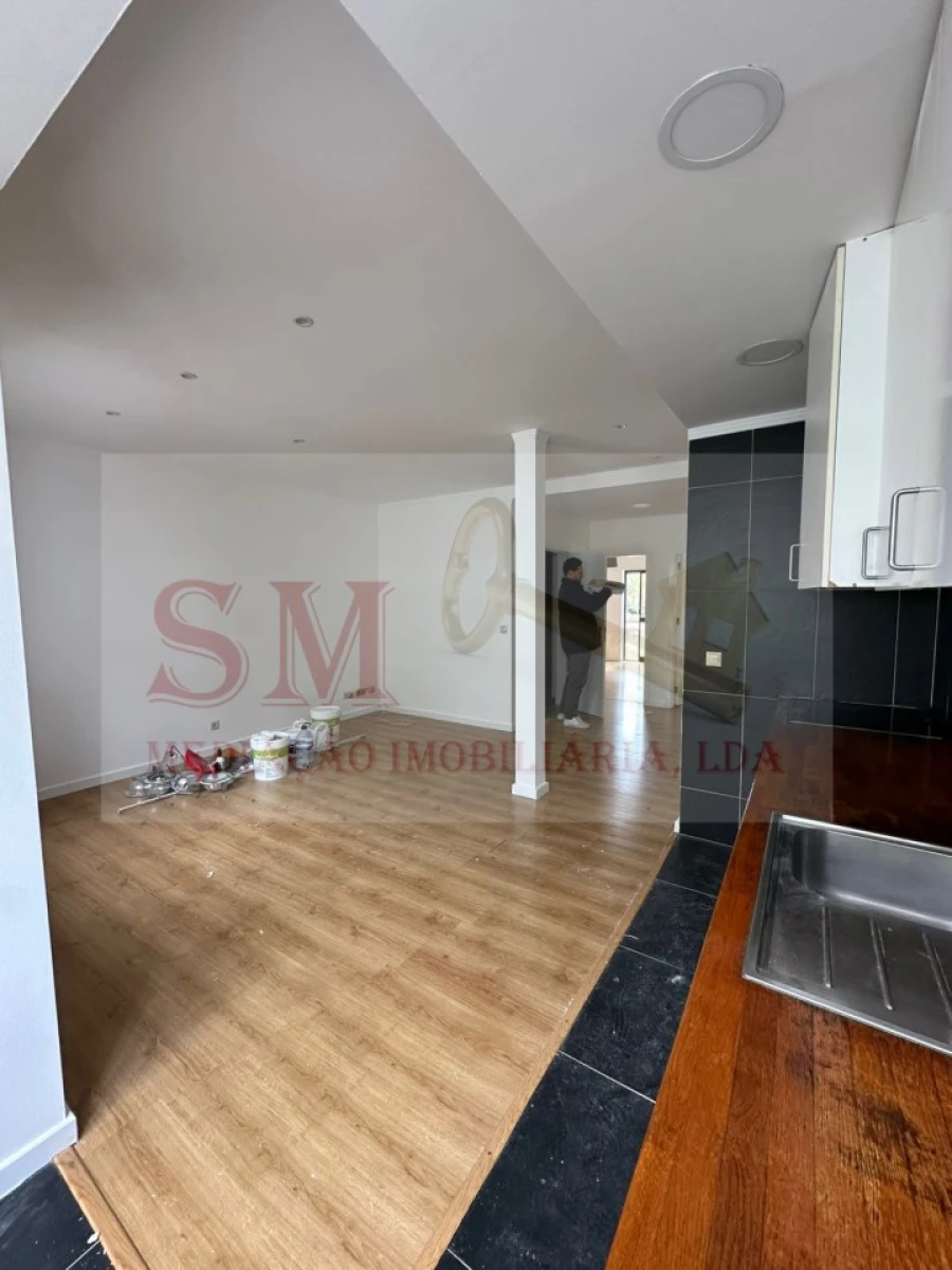 Apartamento T2 para Venda em Baixa da Banheira e Vale da Amoreira Foto 12