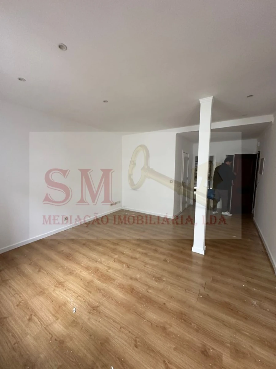 Apartamento T2 para Venda em Baixa da Banheira e Vale da Amoreira Foto 27