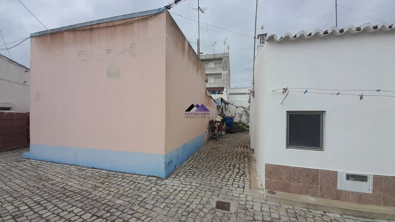 Moradia T5 para Venda em Vila Real de Santo Antonio Foto 3