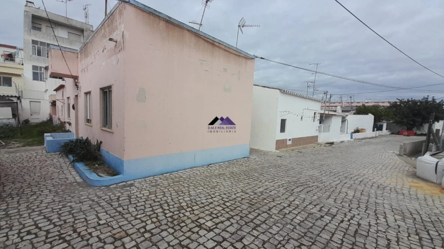 Moradia T5 para Venda em Vila Real de Santo Antonio Foto 2