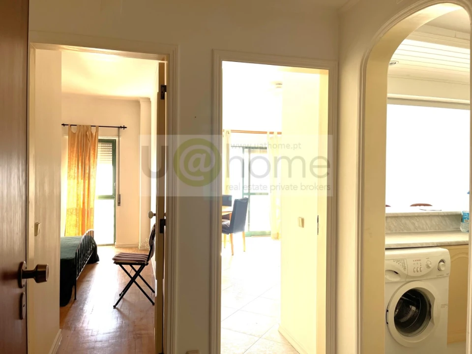 Apartamento T1 para Venda em Costa da Caparica Foto 16