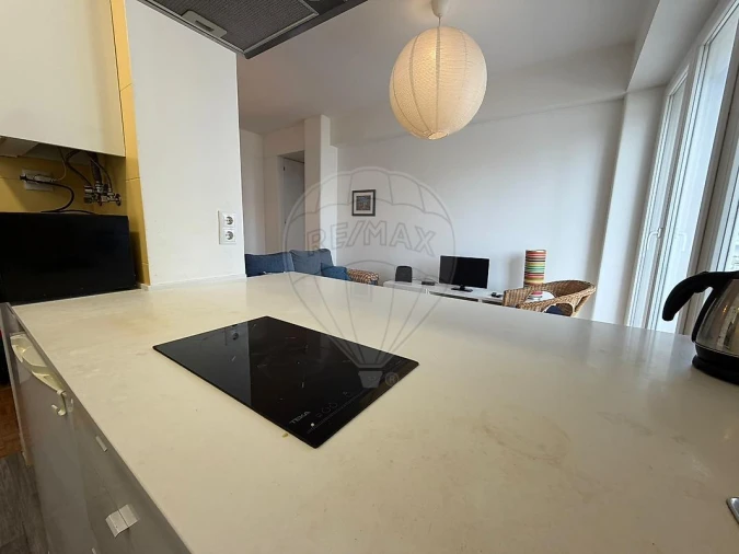 Apartamento T1 para Arrendamento em Lumiar