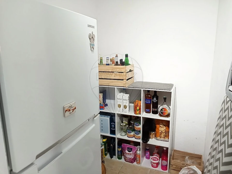 Moradia T1 para Venda em Vale de Santarem Foto 11