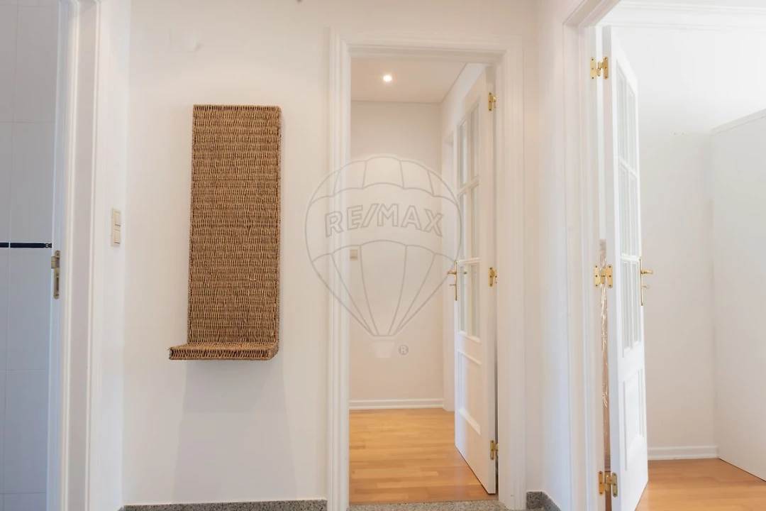 Apartamento T2 para Arrendamento em Carnide Foto 16