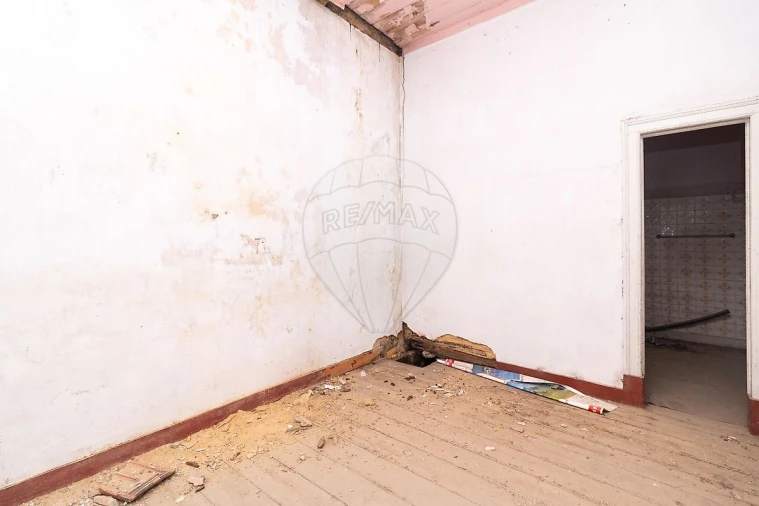 Prédio para Venda em Vila Franca de Xira Foto 10