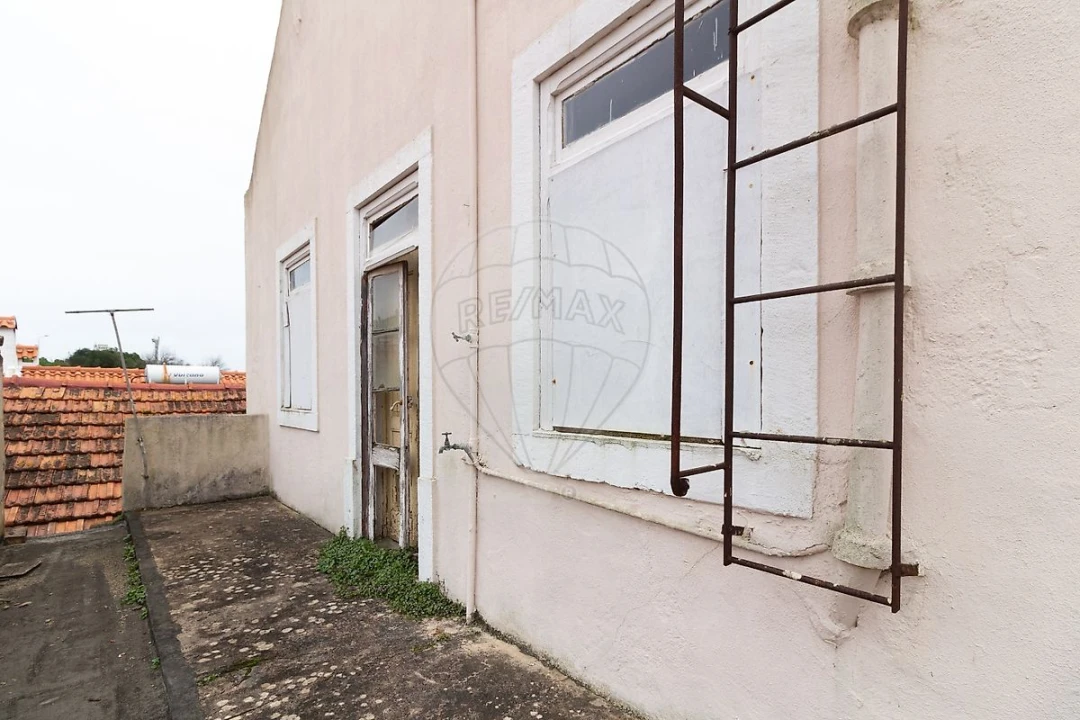 Prédio para Venda em Vila Franca de Xira Foto 21