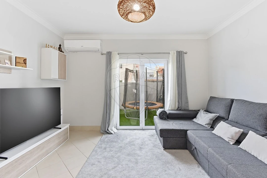 Moradia T3 para Venda em Quinta do Conde Foto 10