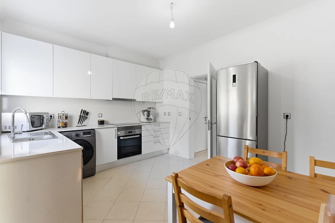 Moradia T3 para Venda em Quinta do Conde Foto 17