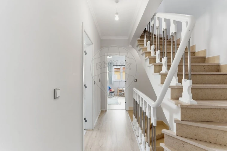 Moradia T3 para Venda em Quinta do Conde Foto 26