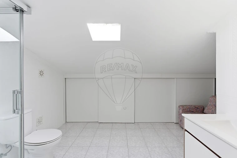 Moradia T3 para Venda em Quinta do Conde Foto 34