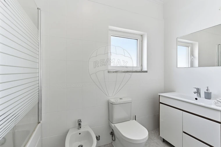 Moradia T3 para Venda em Quinta do Conde Foto 27