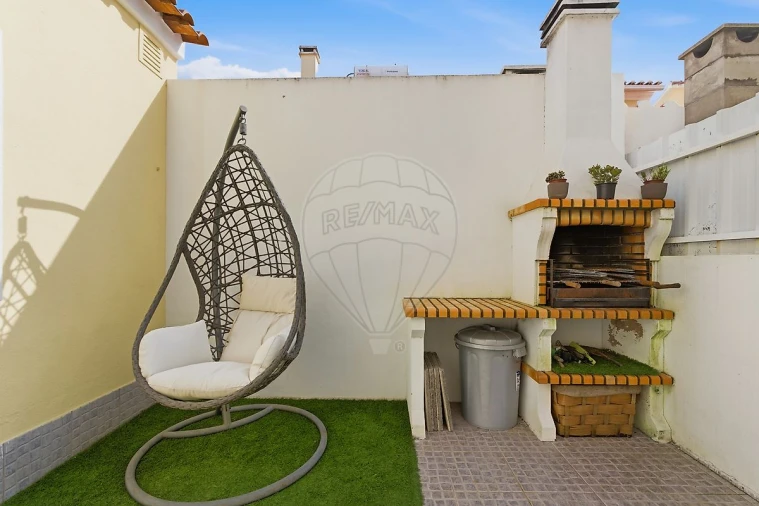 Moradia T3 para Venda em Quinta do Conde Foto 19