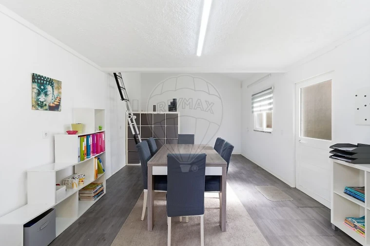 Moradia T3 para Venda em Quinta do Conde Foto 7