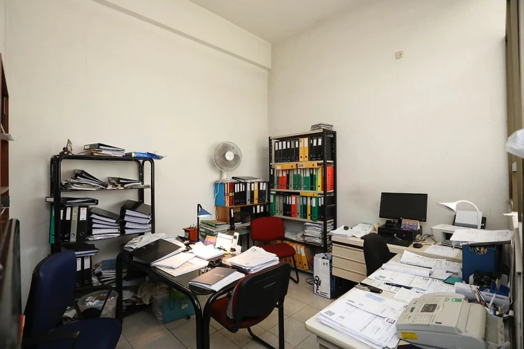 Loja para Venda em Póvoa de Santo Adrião e Olival Basto Foto 6