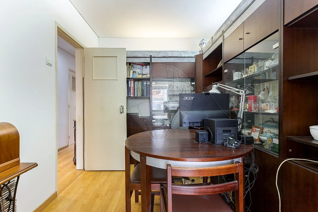 Apartamento T2 para Venda em Venteira Foto 8