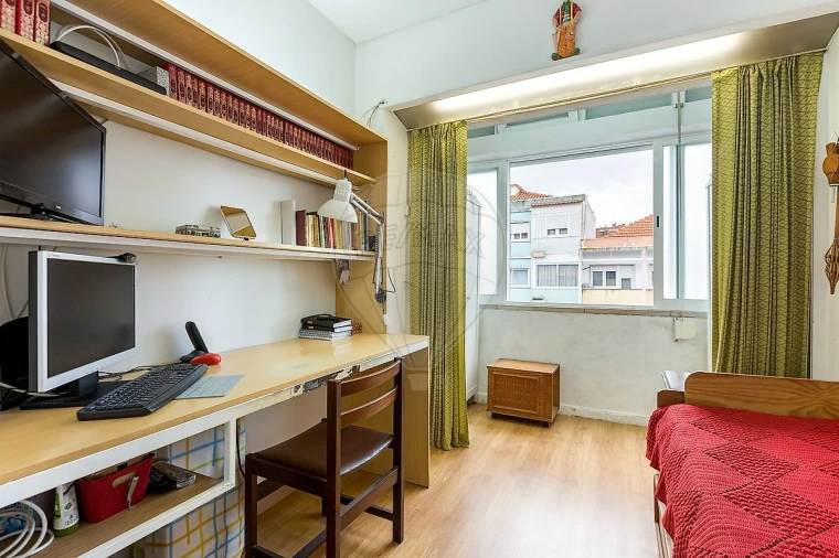 Apartamento T2 para Venda em Venteira Foto 10