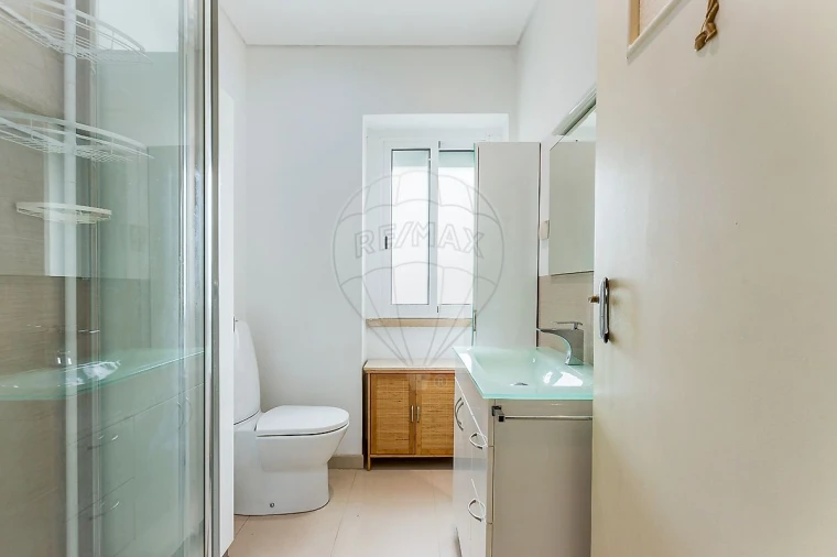 Apartamento T2 para Venda em Venteira Foto 2