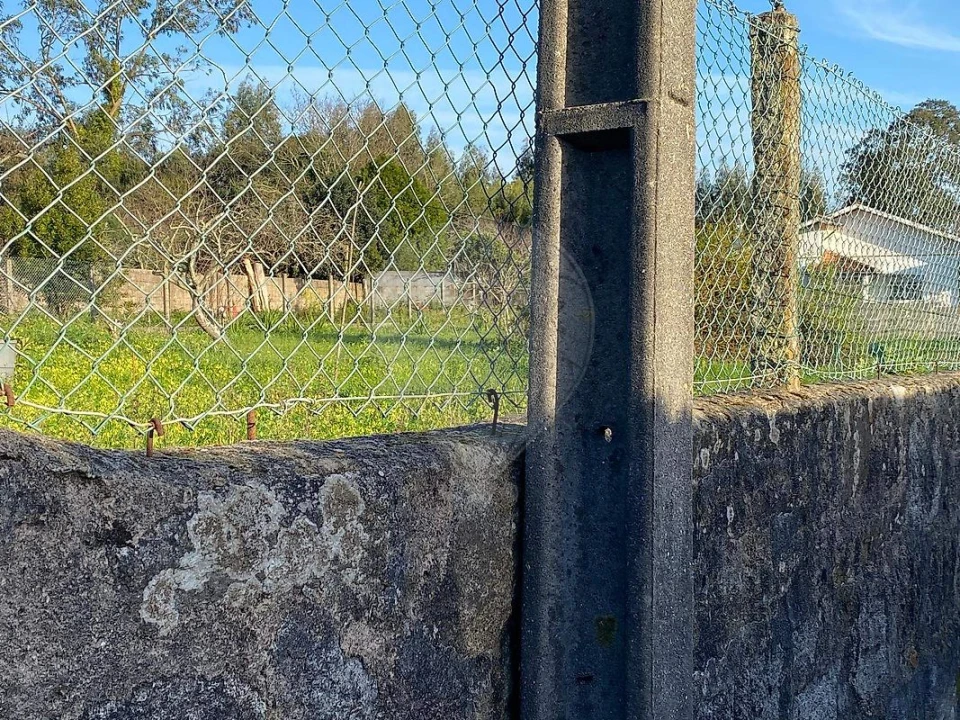 Terreno para Venda em Serzedo e Perosinho Foto 1