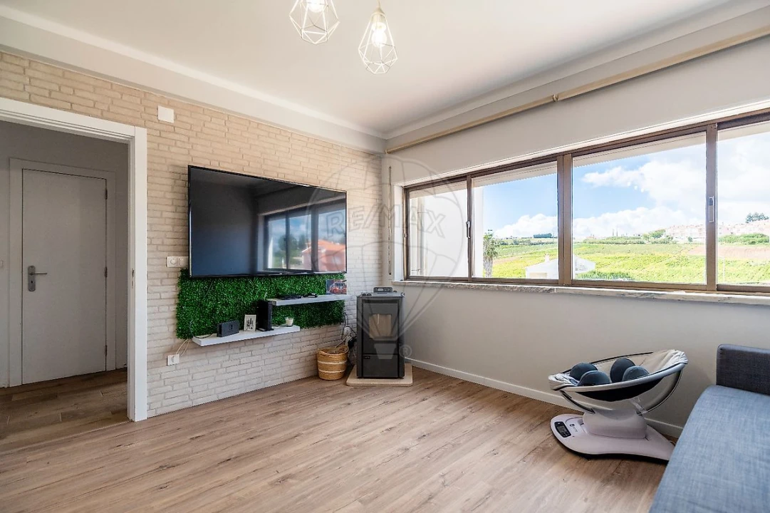 Apartamento T2 para Venda em Vimeiro Foto 10