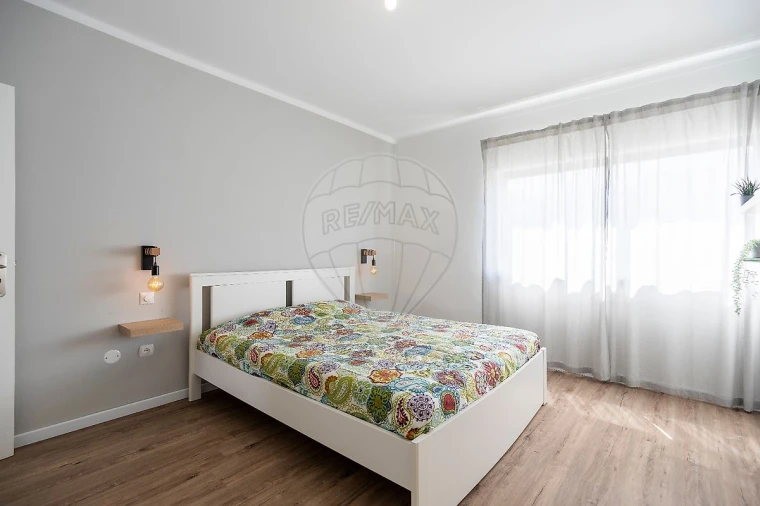 Apartamento T2 para Venda em Vimeiro Foto 22